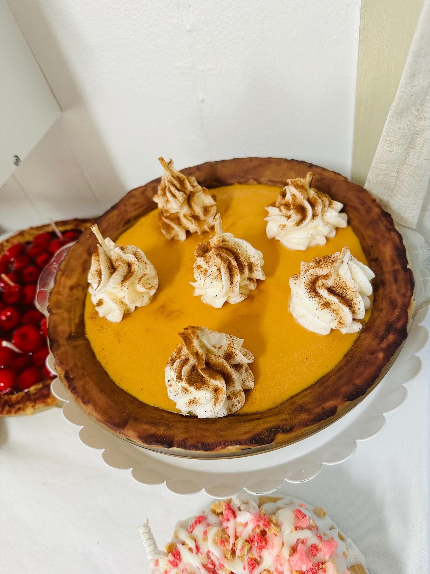 Large Pie Candles