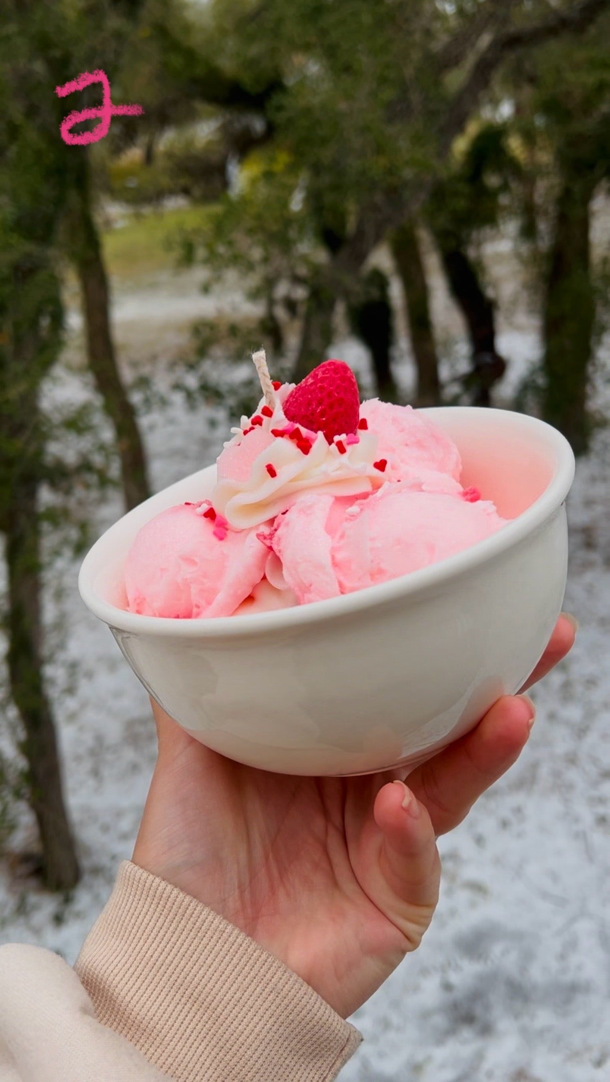 Strawberry icecream candle