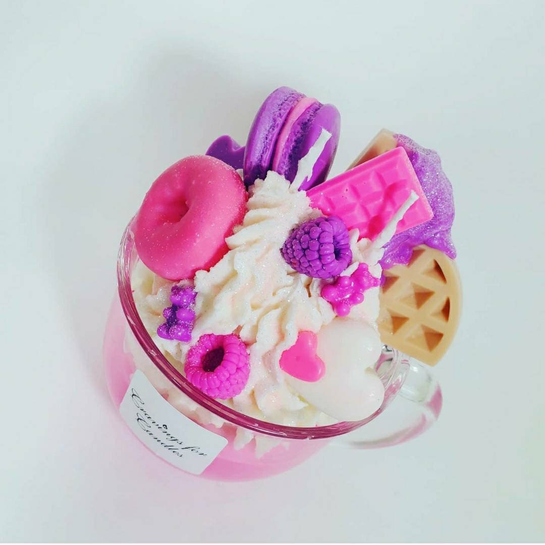 Pink/purple Dessert candle in a cup